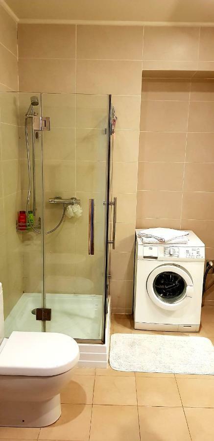Exceptional Uzupis Bridge 3 Bedroom Apartment Вилнюс Екстериор снимка