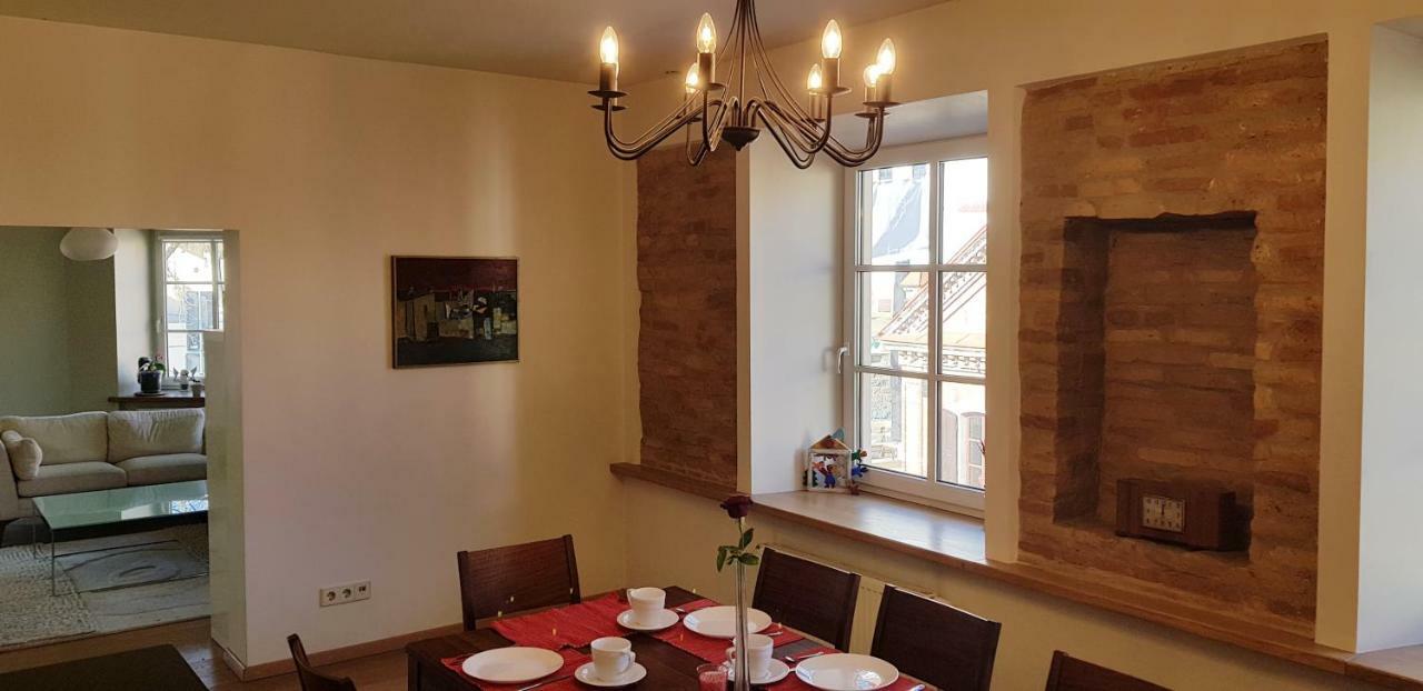 Exceptional Uzupis Bridge 3 Bedroom Apartment Вилнюс Екстериор снимка