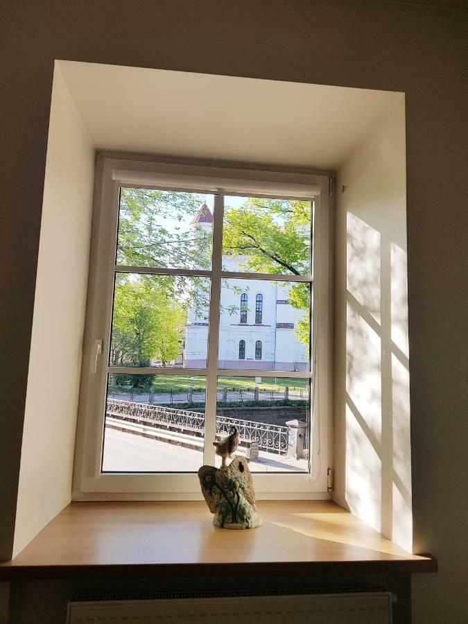 Exceptional Uzupis Bridge 3 Bedroom Apartment Вилнюс Екстериор снимка