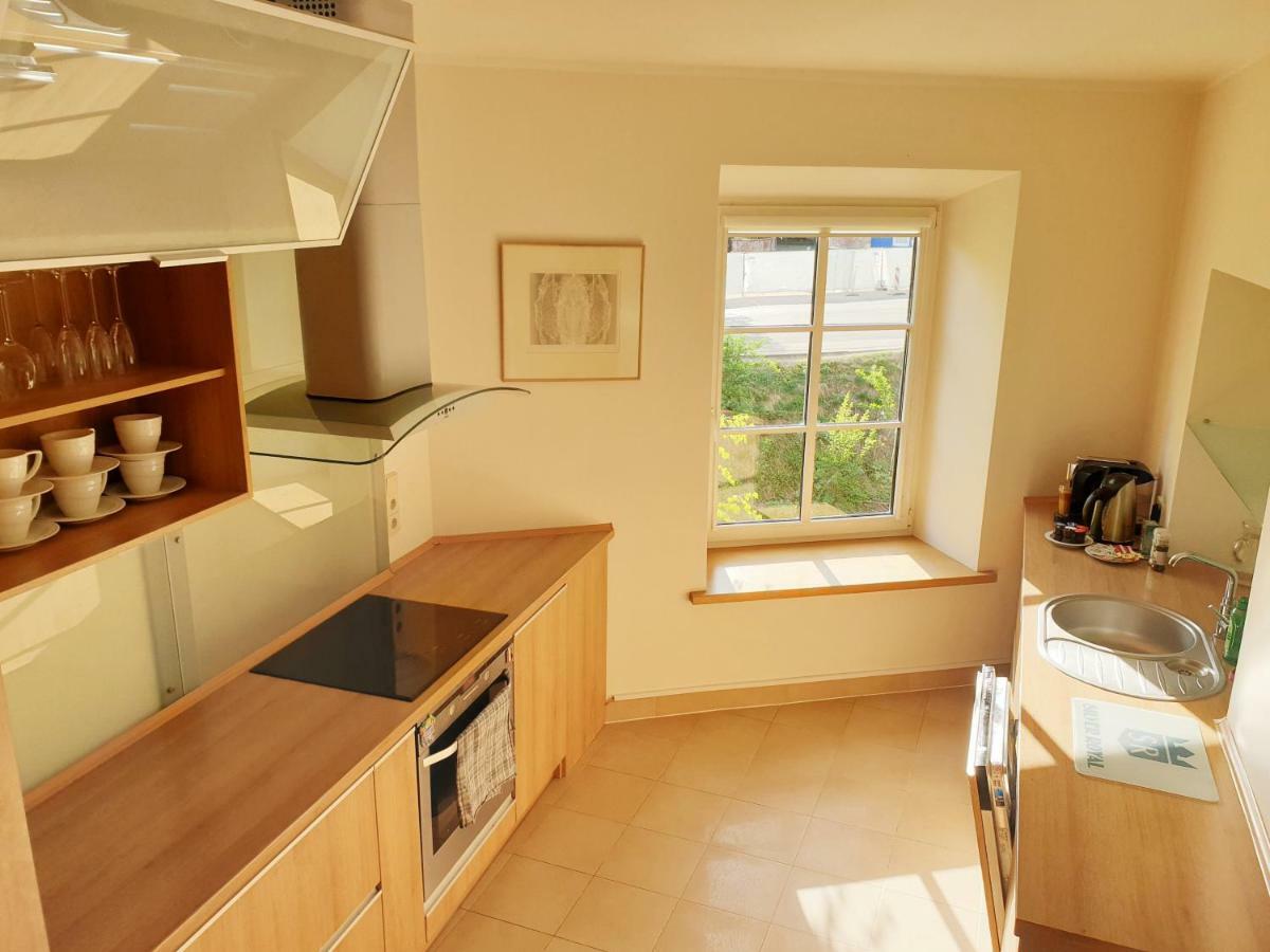 Exceptional Uzupis Bridge 3 Bedroom Apartment Вилнюс Екстериор снимка