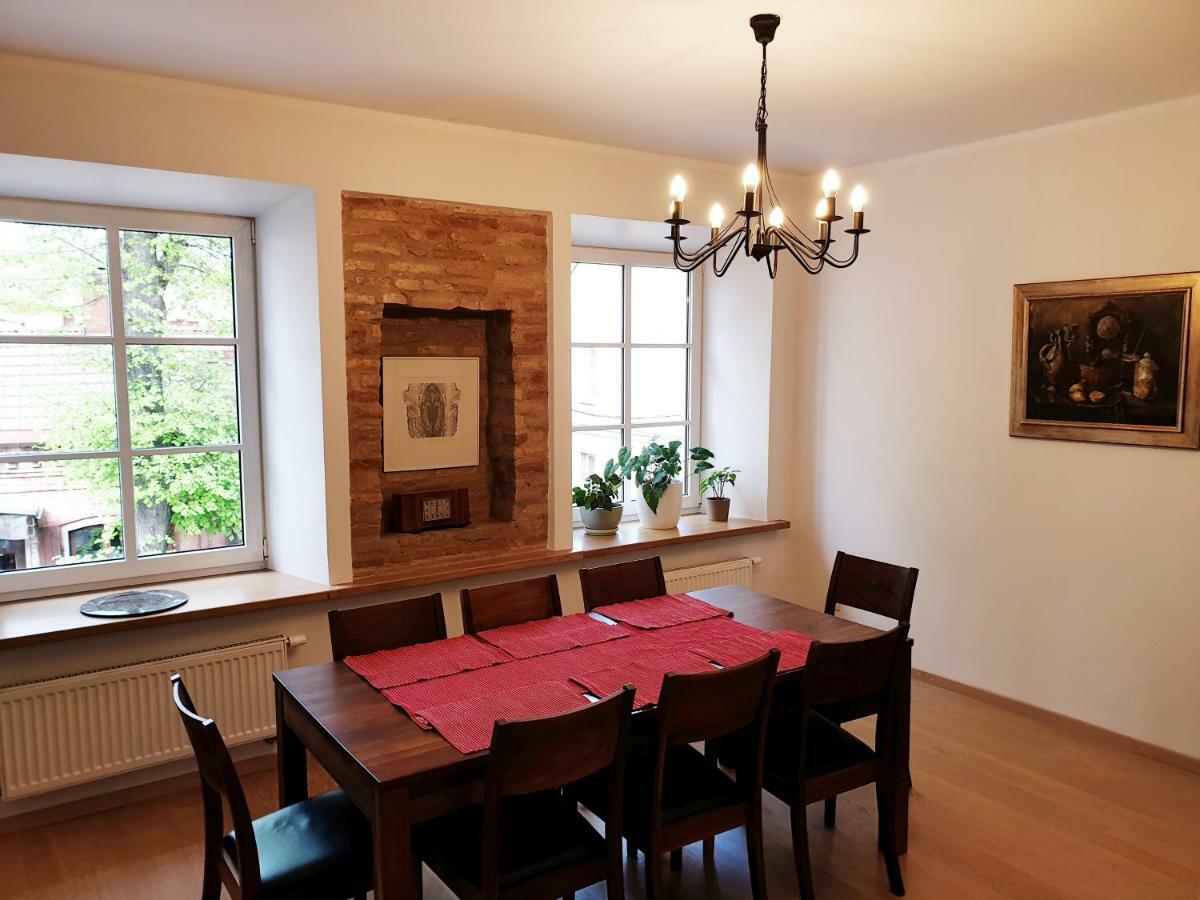 Exceptional Uzupis Bridge 3 Bedroom Apartment Вилнюс Екстериор снимка