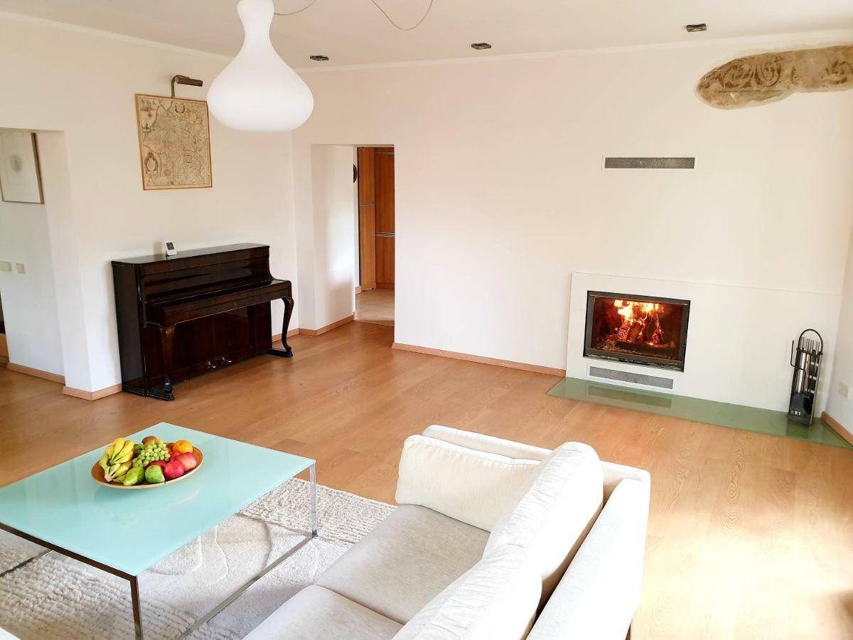 Exceptional Uzupis Bridge 3 Bedroom Apartment Вилнюс Екстериор снимка