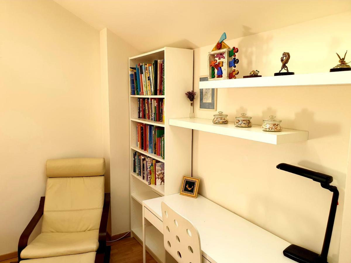 Exceptional Uzupis Bridge 3 Bedroom Apartment Вилнюс Екстериор снимка
